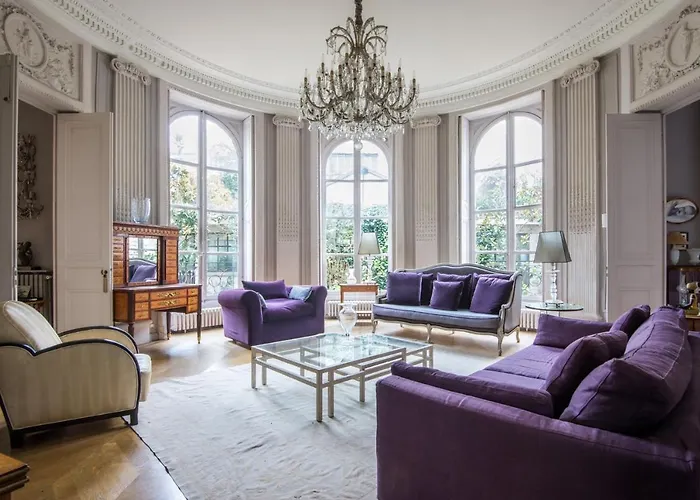 Rue Du Faubourg Poissonniere IV By Onefinestay